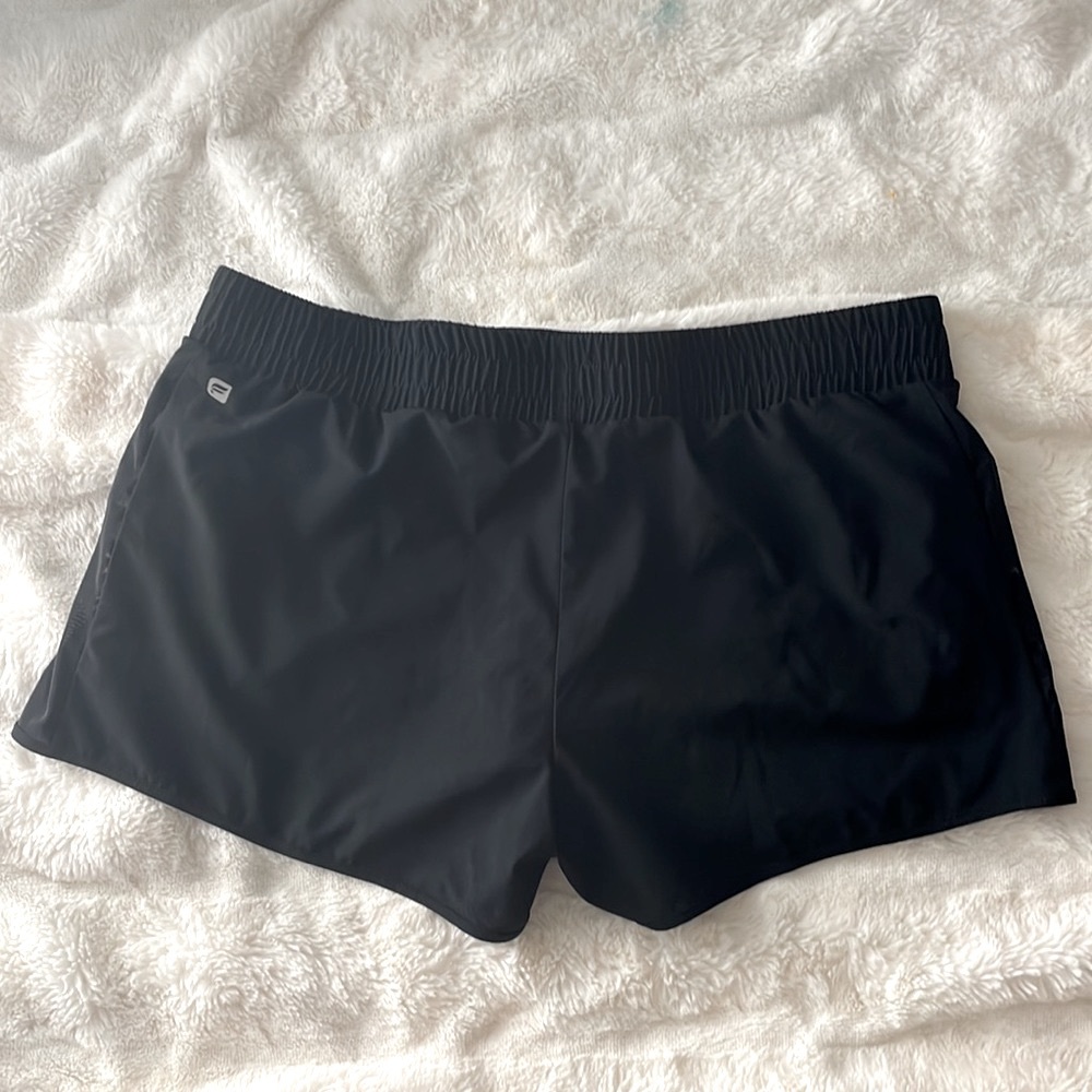 FABLETICS BLACK RUNNING SHORTS